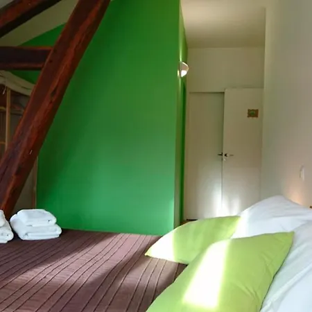 Bed & Breakfast Lou Lombres